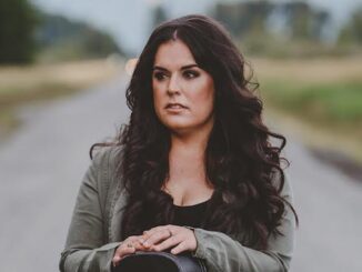 Vancouver Country Music Artist Justine Lynn