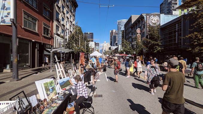 One of my favourite things to do is participate in Art markets! This one took place in the heart of downtown on Granville St. & Helmcken St