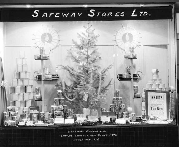 1932-Safeway Stores Limited corner Seymour and Georgia Streets - Vancouver BC