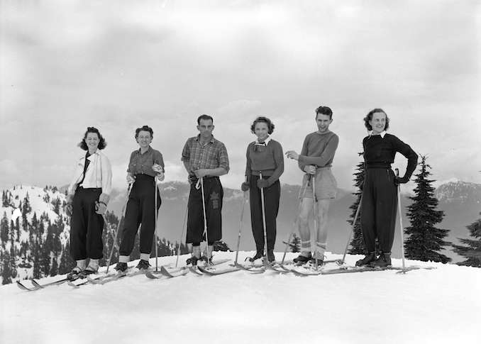 1940-Group of skiers Mt SeymourBC