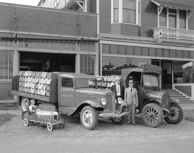 1936-Cross and Company [ginger ale delivery] trucks