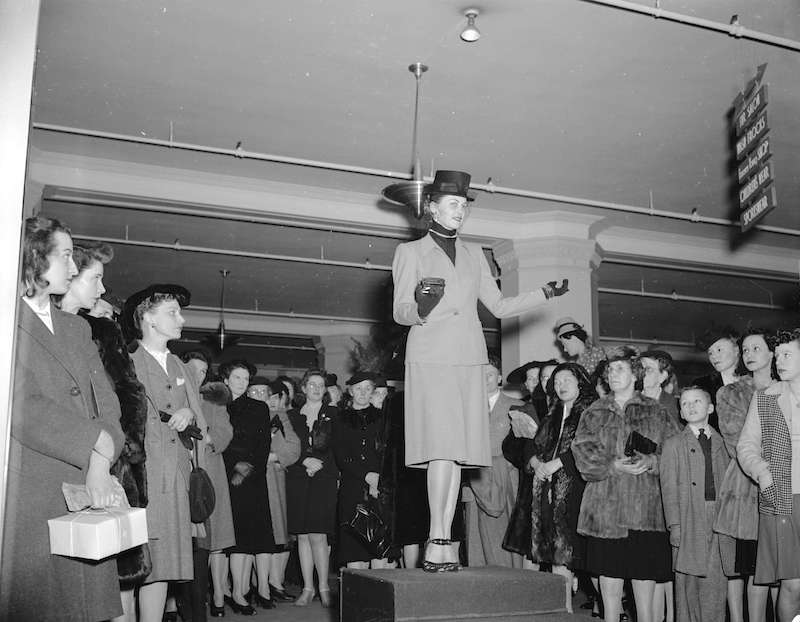1946 - Hudson Bay Company fashion show Rosenblum