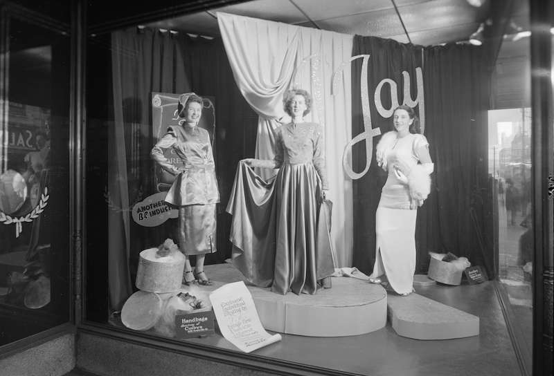 1947 - B.C. Electric Company display - Jay Window [fashions]
