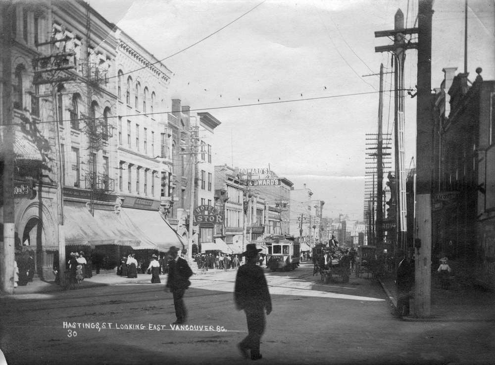 1907 - Hastings street looking east from Cambie
