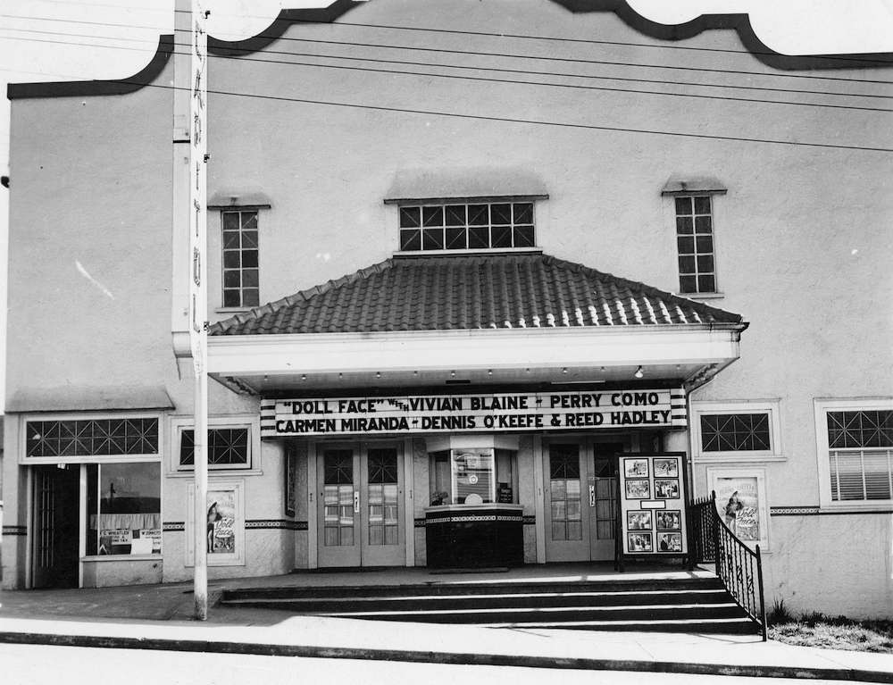 1945 - Exterior of Capital theatre