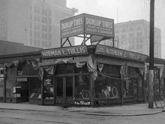 1918 - N. Tullis Motor Accessories Store, Pender and Howe Streets