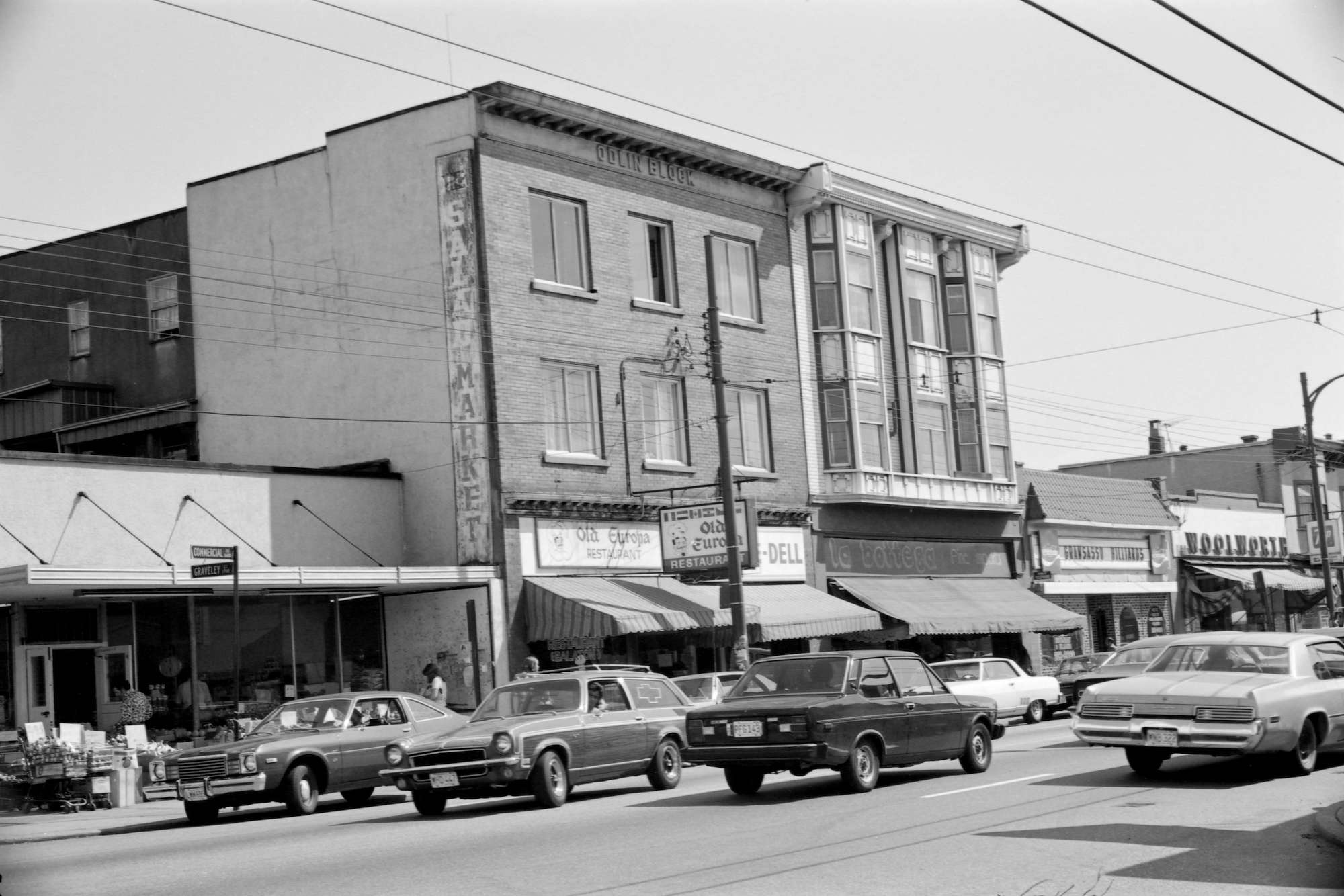1978 - 1600 Block Commercial Drive, Odlin Block