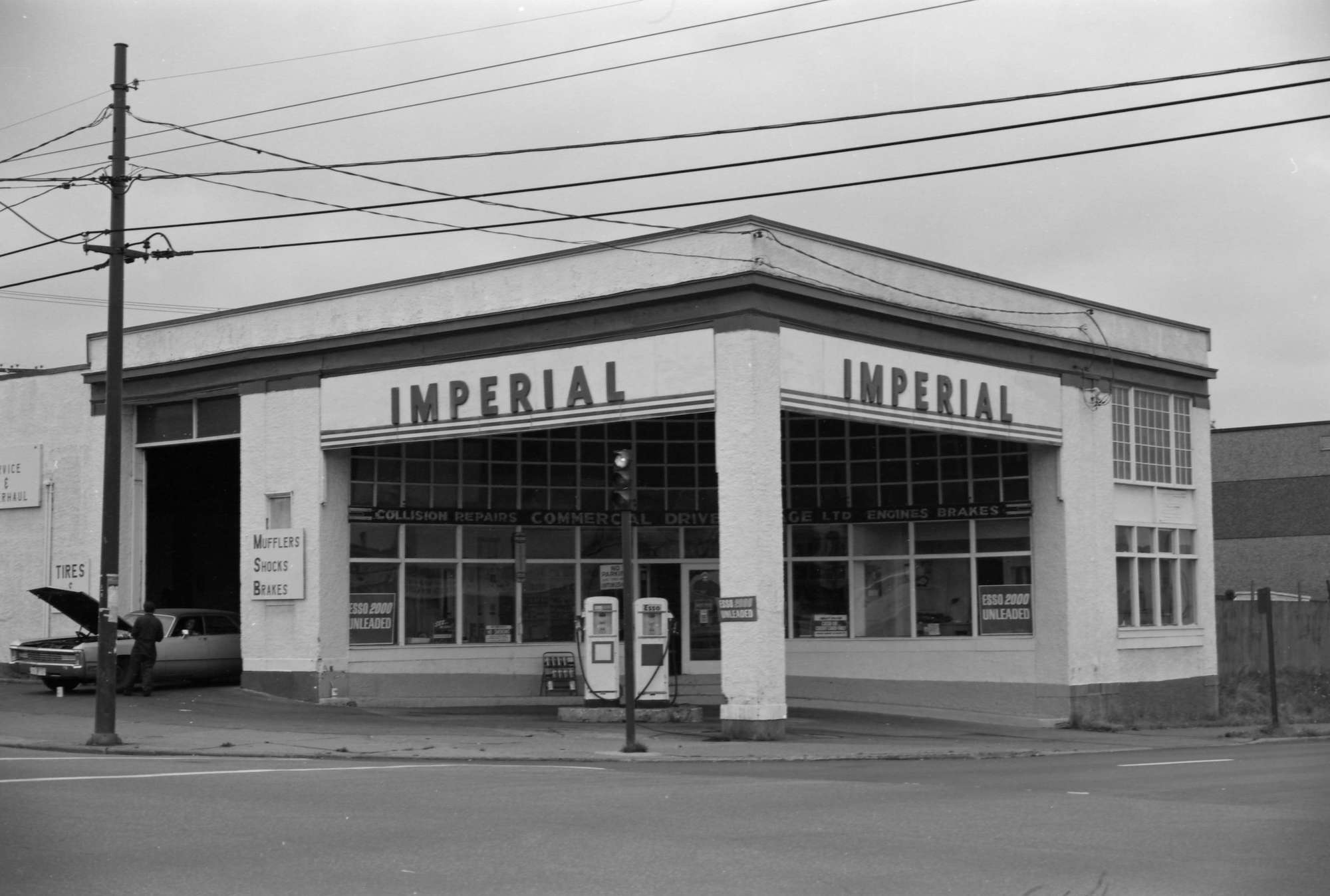 1978 - Esso Garage [Imperial], corner Venables Street and Commercial Drive