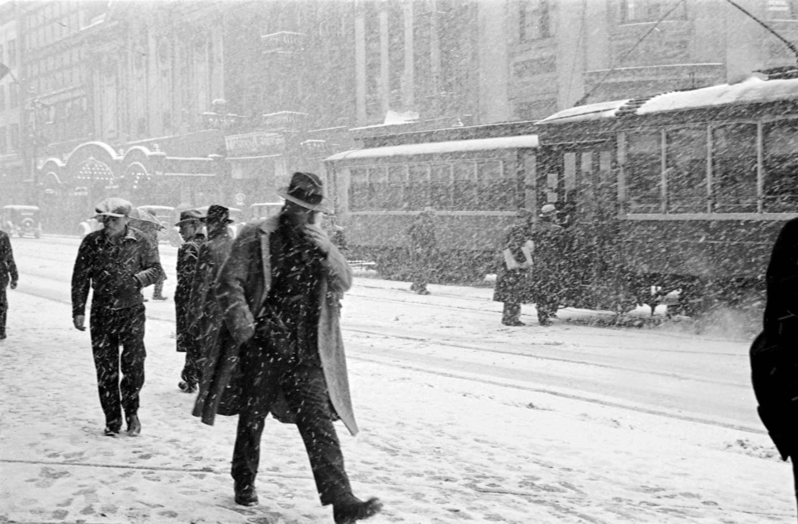 1937 - Hastings Street in a snow storm