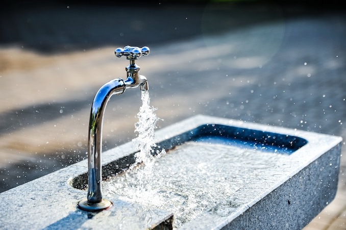 water fountain in use