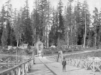 Old Photographs of the Stanley Park Zoo (1893-1986)