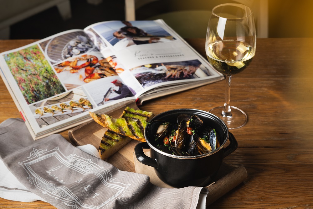 Recipe for Salt Spring Mussels with Chorizo