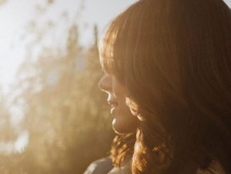 Five Minutes With: Vancouver-based Singer-Songwriter Samantha Hooey