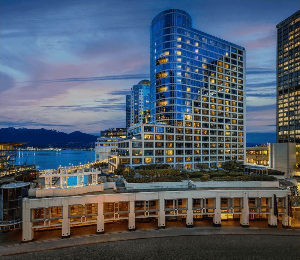 How to Feast This Thanksgiving Without Having to Cook